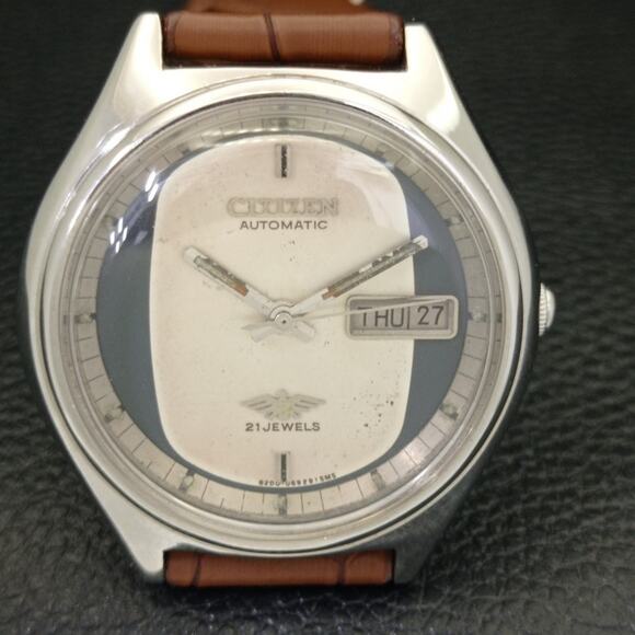 Vintage 1983 Citizen Automatic Mens Silver Watch W/daydate & Black accents - Picture 4 of 9